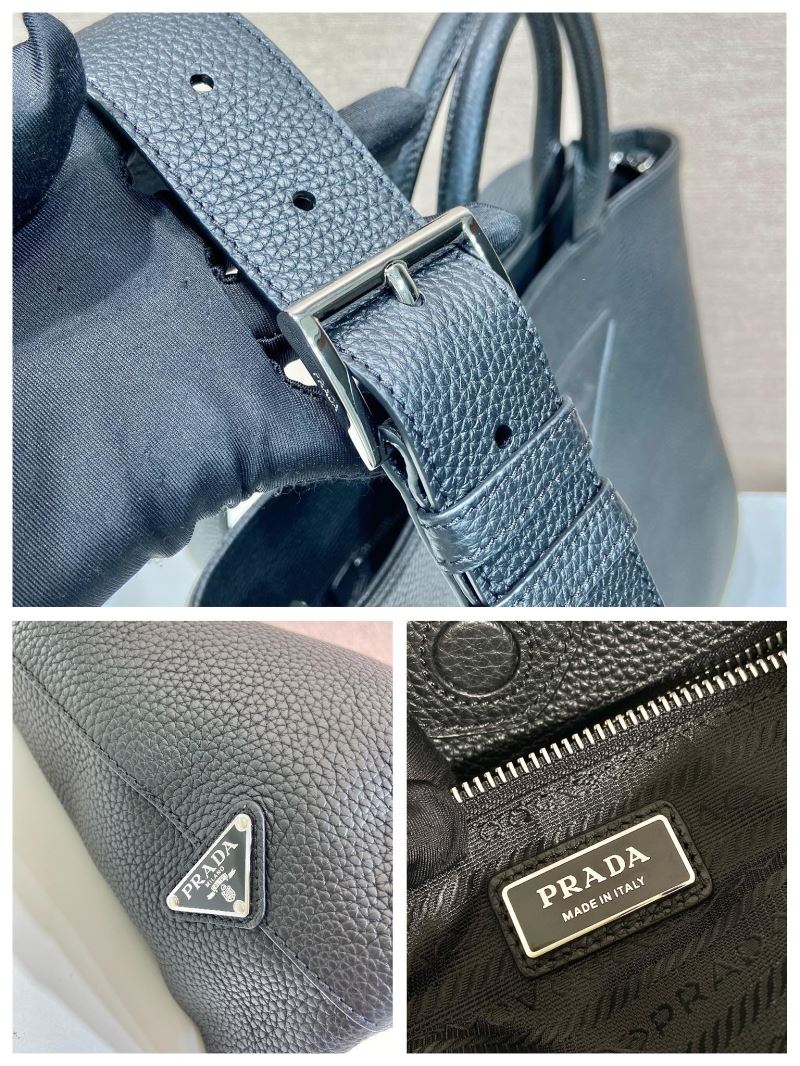 Pra*a tote bags